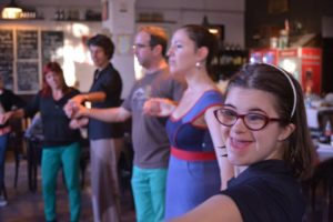 Neurotango, Neurodiversidad, Tango, María Teresa Gil Ogliastri, Danza Movimiento Terapia, Diversidad, discapacidad