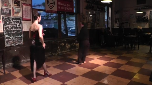 Neurotango, Neurodiversidad, Tango, María Teresa Gil Ogliastri, Danza Movimiento Terapia, Diversidad, discapacidad